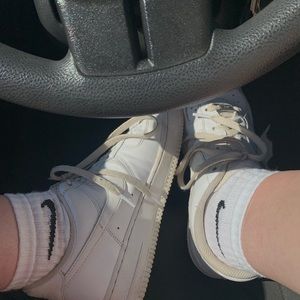 Meet your Posher, Chloe